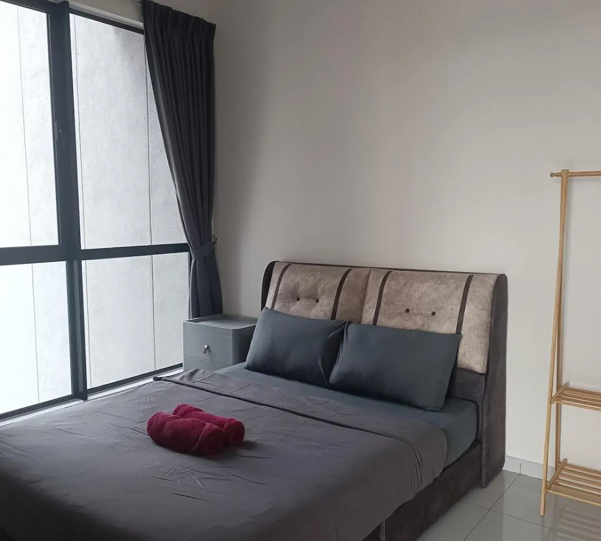 Joan'S Hideout Sky Trees Serviced Apartment 4 Pax Jb Aeon Bukit Indah 新山