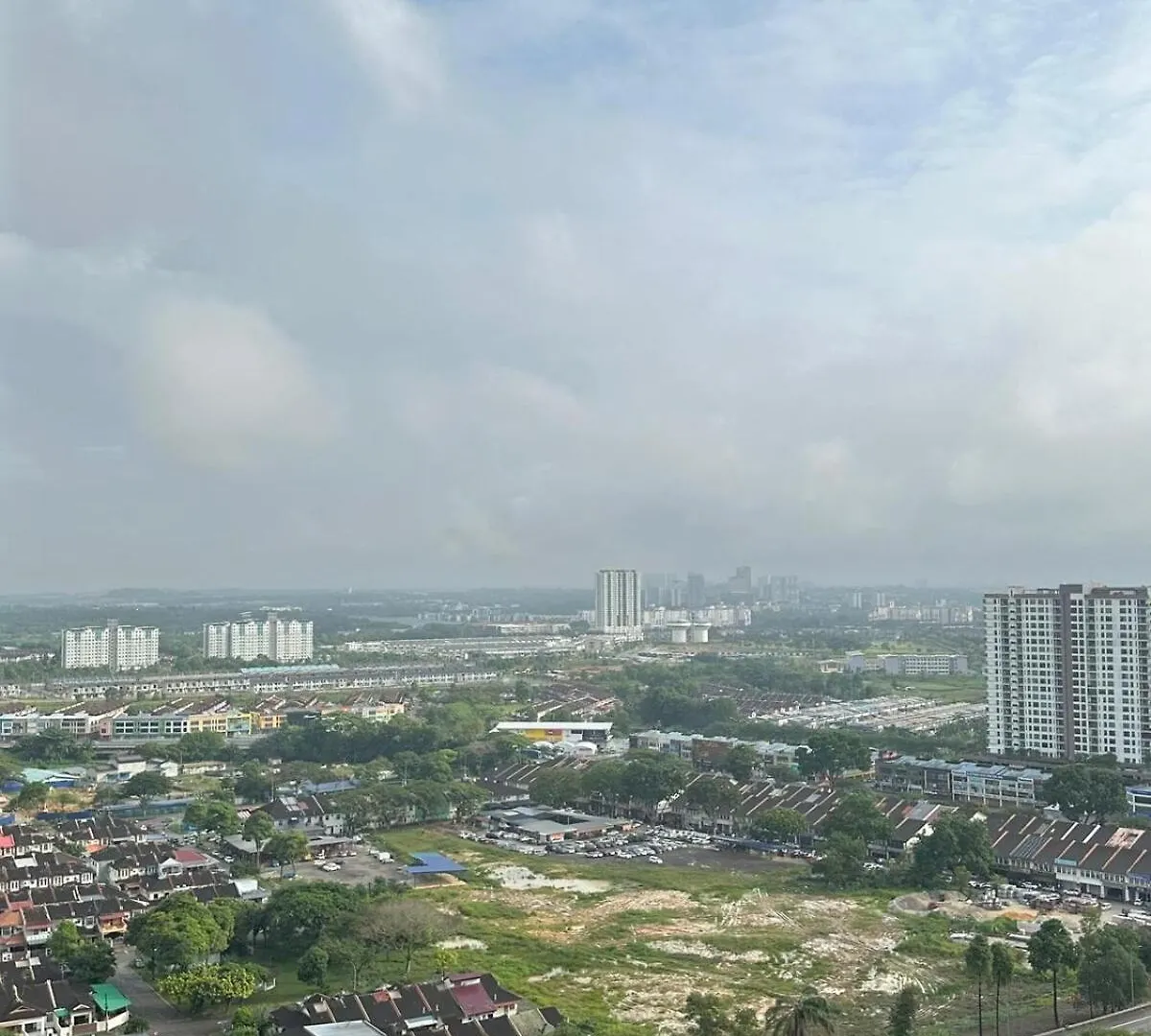 Joan'S Hideout Sky Trees Serviced Apartment 4 Pax Jb Aeon Bukit Indah 新山 马来西亚